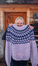 Load image into Gallery viewer, Snow Peak sweater- Lavender (S/M)
