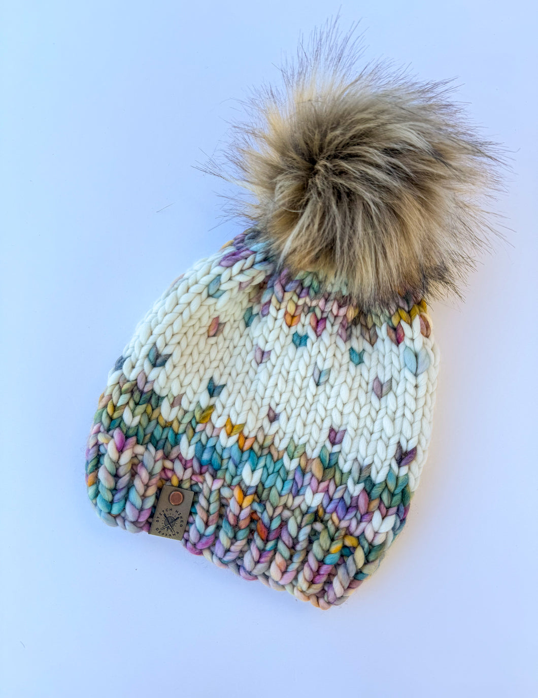Snowfall beanie- Dancing Leaves
